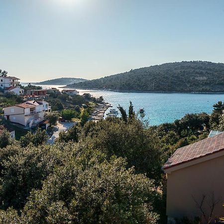 Holiday Home Mirna Vala Sevid Exterior foto